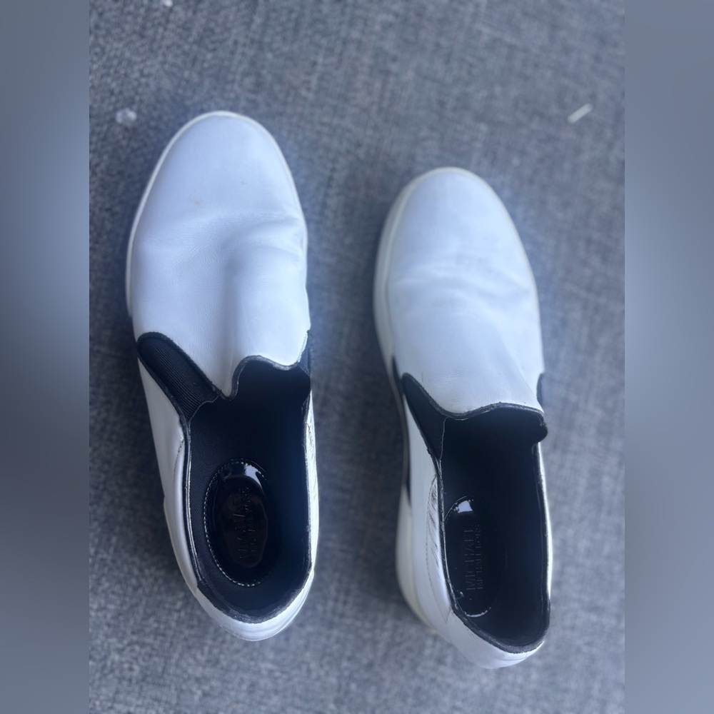 Michael Kors White and Black Flats